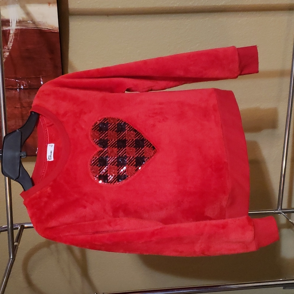 Plaid heart pullover sweatshirt